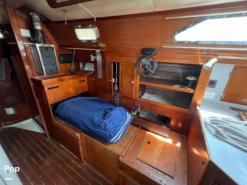 Slide: The Image of Ericson 38 1981 - 15487784