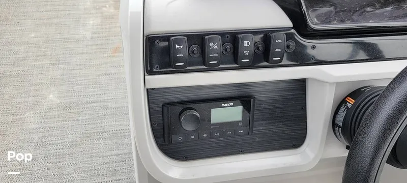 Slide: The Image of Godfrey Sweetwater SW2286 2024 - 15435527