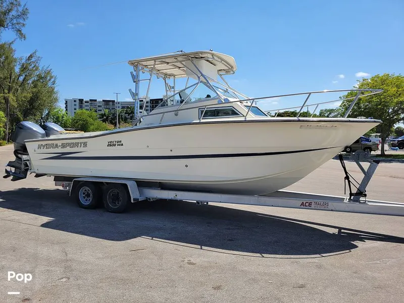 The Image of Hydra-Sports Vector 2500 WA 1990 - 15427597