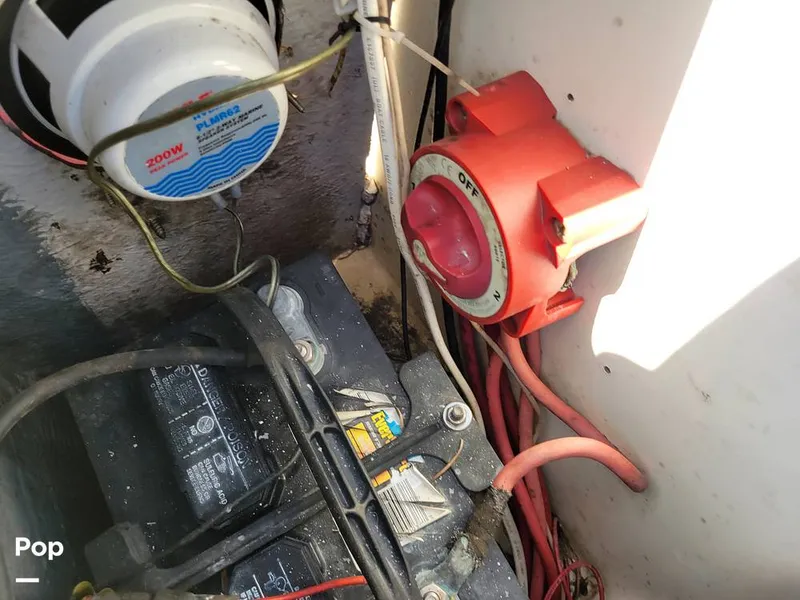 Slide: The Image of Hydra-Sports Vector 2500 WA 1990 - 15427943