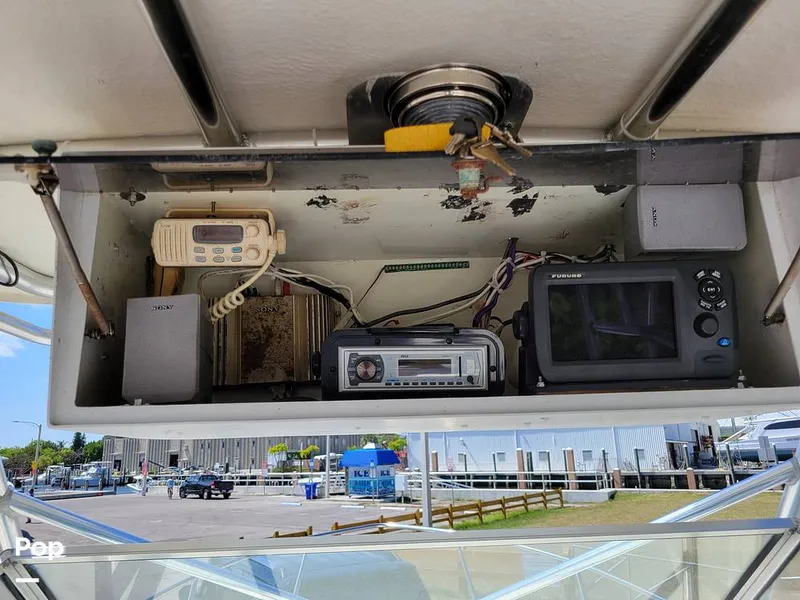 Slide: The Image of Hydra-Sports Vector 2500 WA 1990 - 15427946