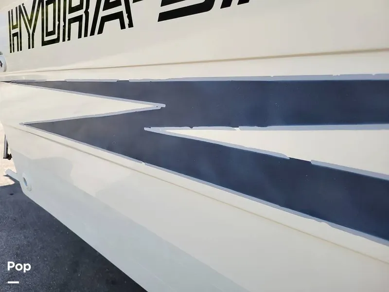 Slide: The Image of Hydra-Sports Vector 2500 WA 1990 - 15427996