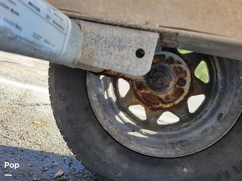 Slide: The Image of Hydra-Sports Vector 2500 WA 1990 - 15428005