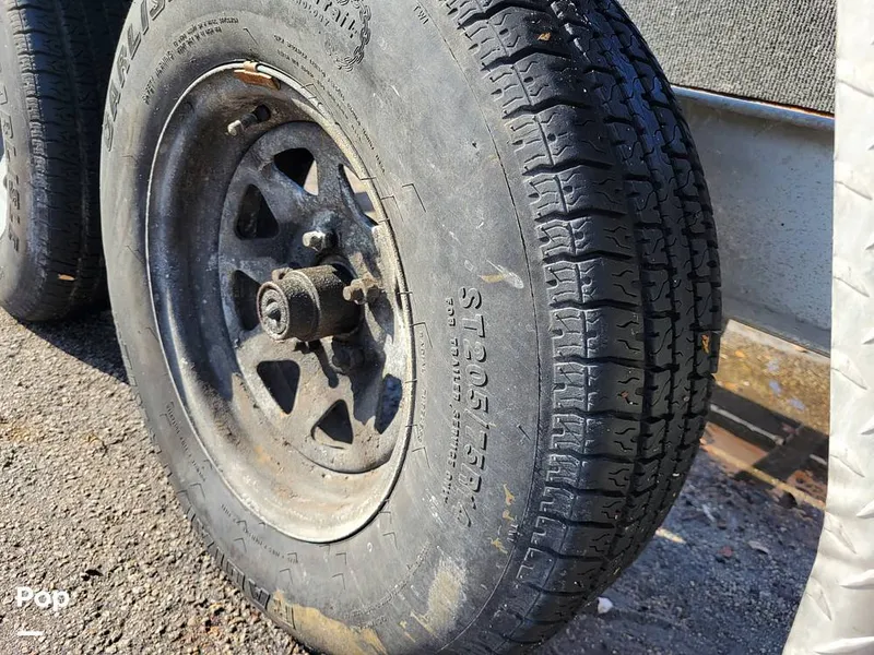 Slide: The Image of Hydra-Sports Vector 2500 WA 1990 - 15428023