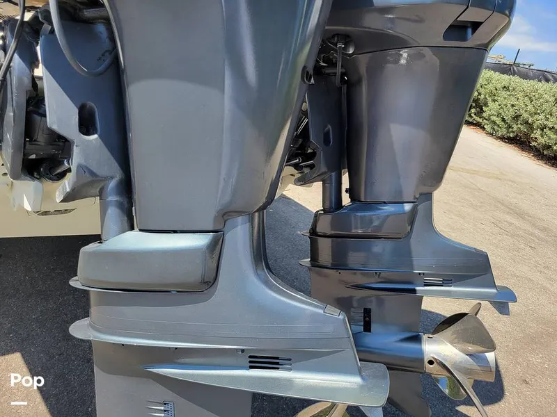 Slide: The Image of Hydra-Sports Vector 2500 WA 1990 - 15427616