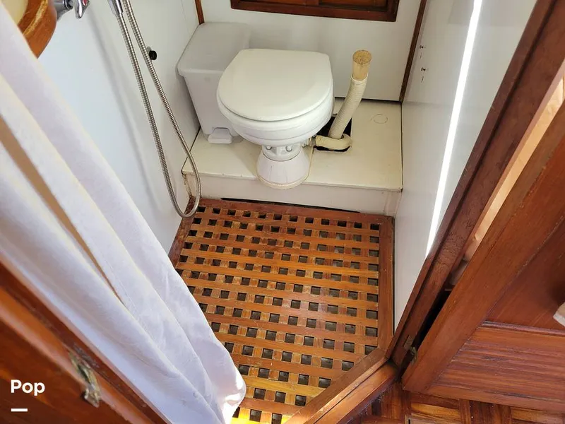 Slide: The Image of CHB 34 1976 - 15828964