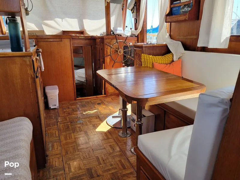 Slide: The Image of CHB 34 1976 - 15828970