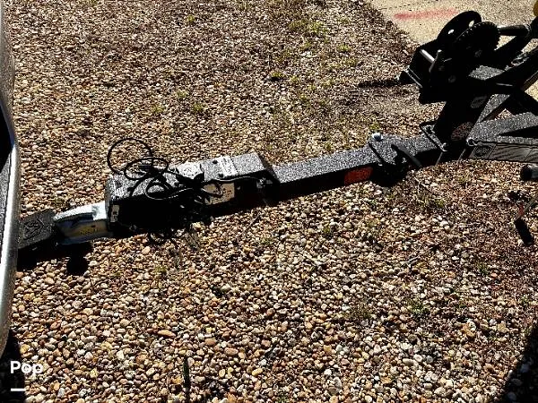 Slide: The Image of Tracker 175 Pro Team 2022 - 15447865