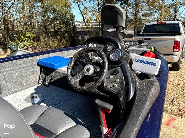 Slide: The Image of Tracker 175 Pro Team 2022 - 15447867