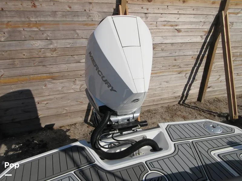 Slide: The Image of Monterey M45 2019 - 16075076