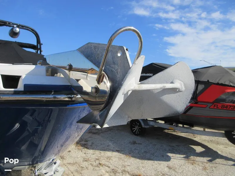 Slide: The Image of Monterey M45 2019 - 16075046