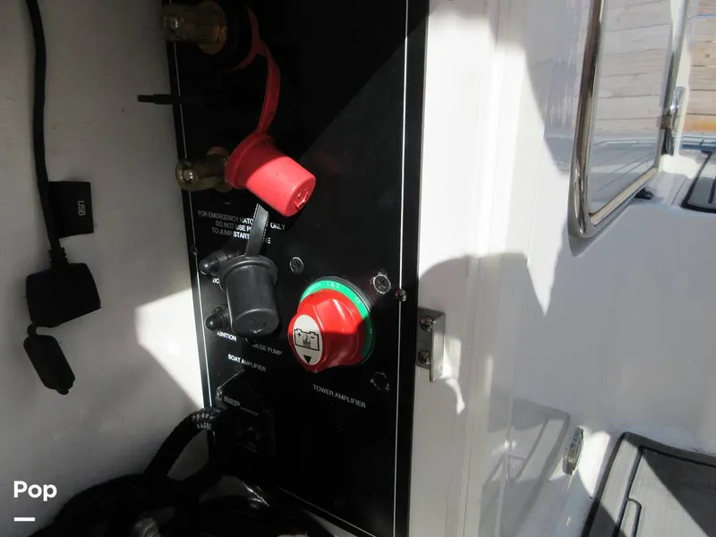 Slide: The Image of Monterey M45 2019 - 16075142