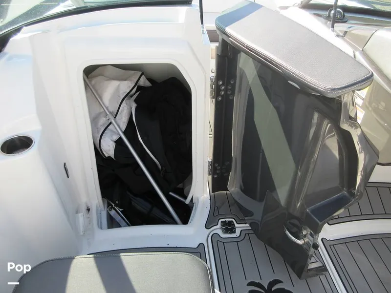 Slide: The Image of Monterey M45 2019 - 16075181