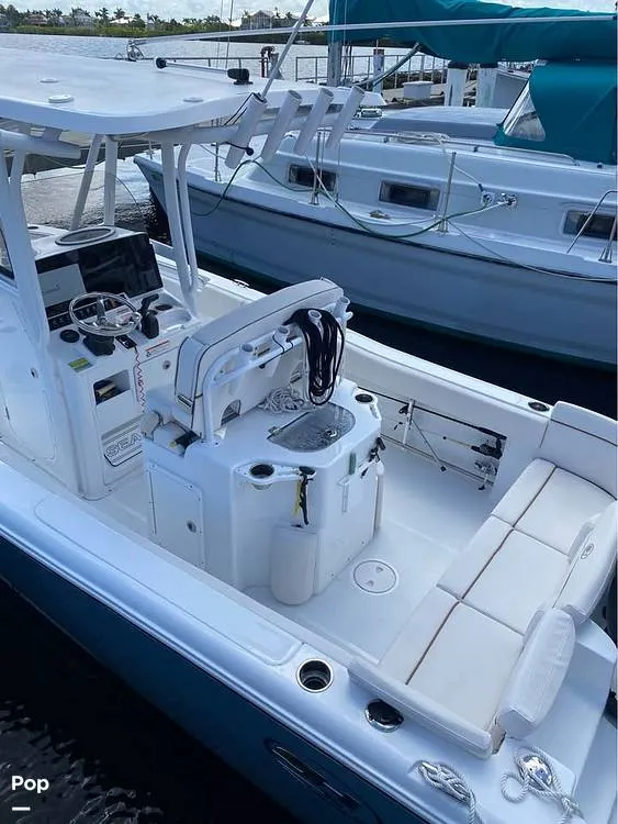 Slide: The Image of Sea Hunt Ultra 234 2020 - 15597678