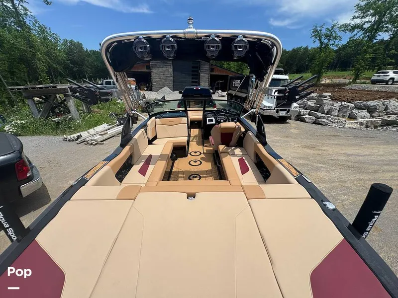 Slide: The Image of Mastercraft NXT22 2023 - 15467864