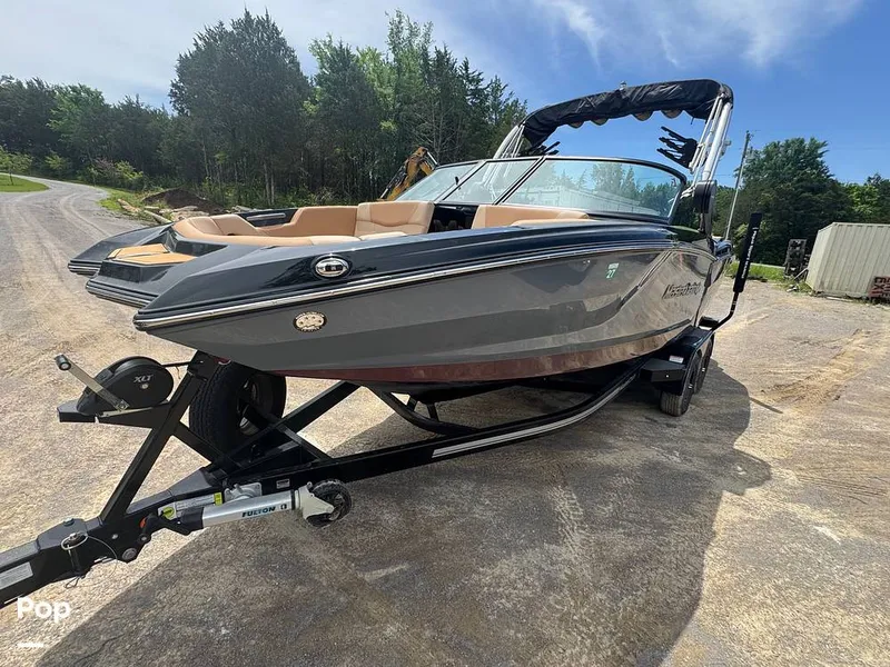 Slide: The Image of Mastercraft NXT22 2023 - 15467839