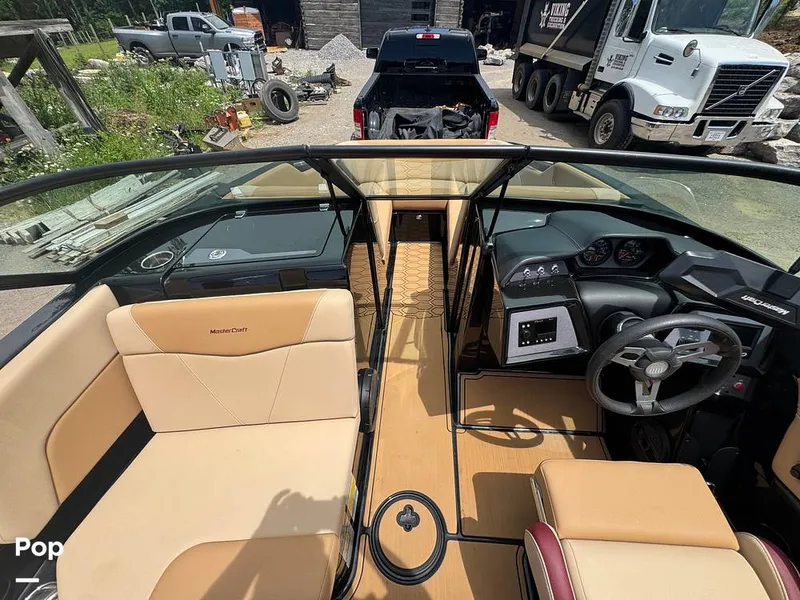 Slide: The Image of Mastercraft NXT22 2023 - 15467869