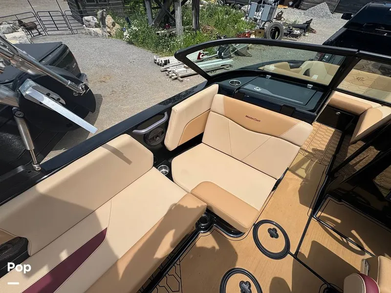 Slide: The Image of Mastercraft NXT22 2023 - 15467870