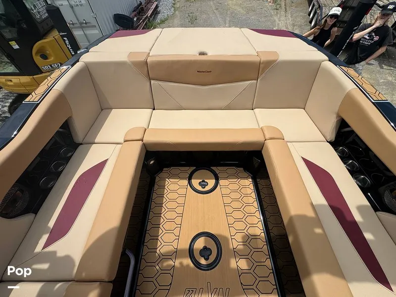 Slide: The Image of Mastercraft NXT22 2023 - 15467872