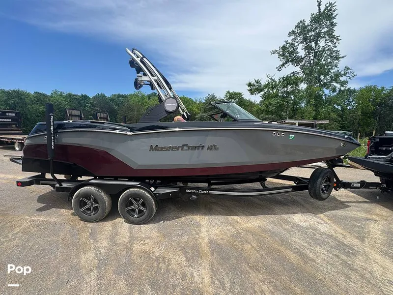 Slide: The Image of Mastercraft NXT22 2023 - 15467834