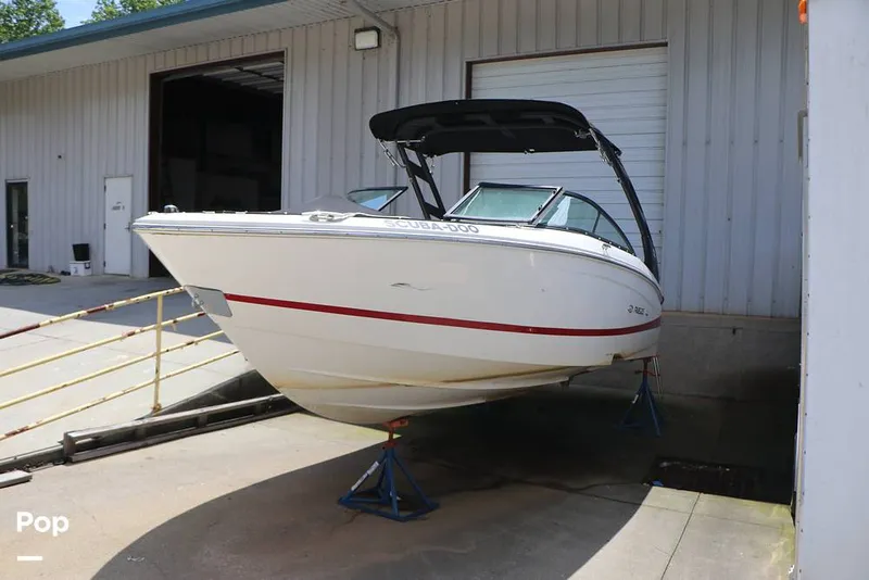 Slide: The Image of Regal LS2 2022 - 15437072