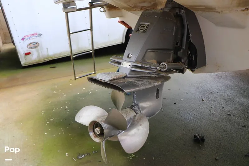 Slide: The Image of Regal LS2 2022 - 15437092