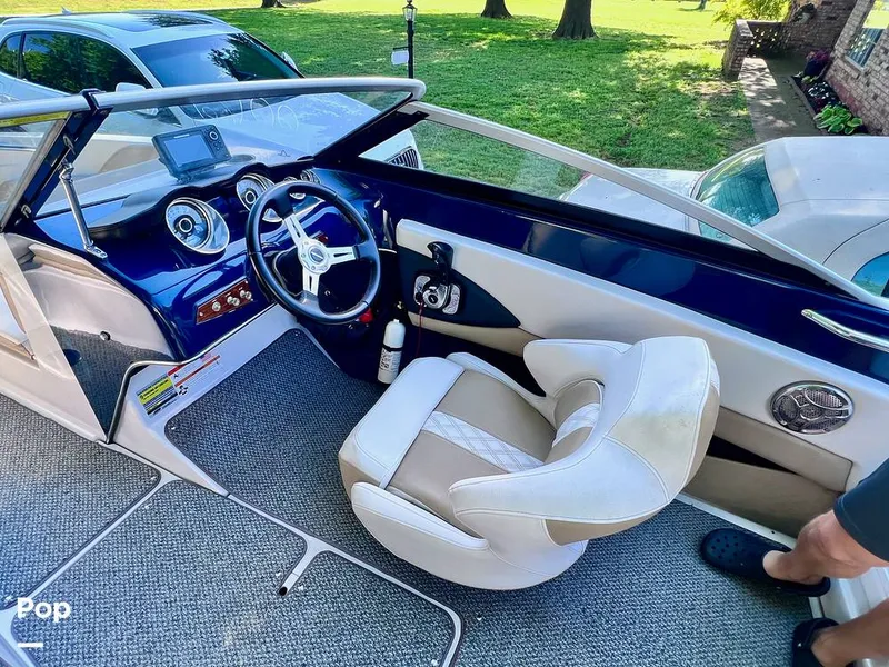 Slide: The Image of Glastron GTSF 205 2015 - 15462976