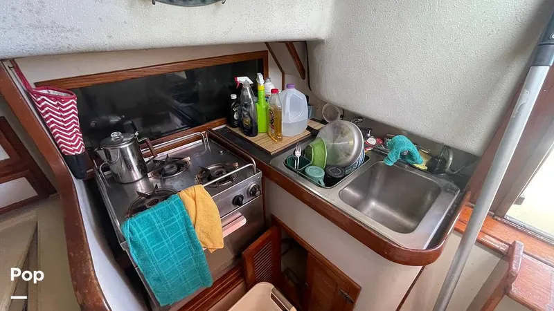 Slide: The Image of Sink - Galley - 15631729