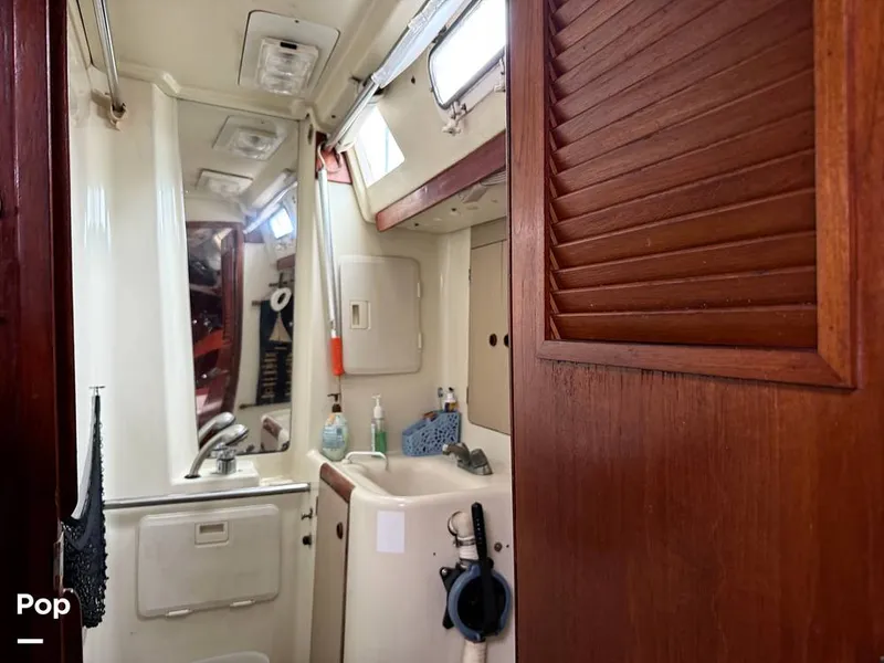 Slide: The Image of C&C Landfall 39 1986 - 15538067