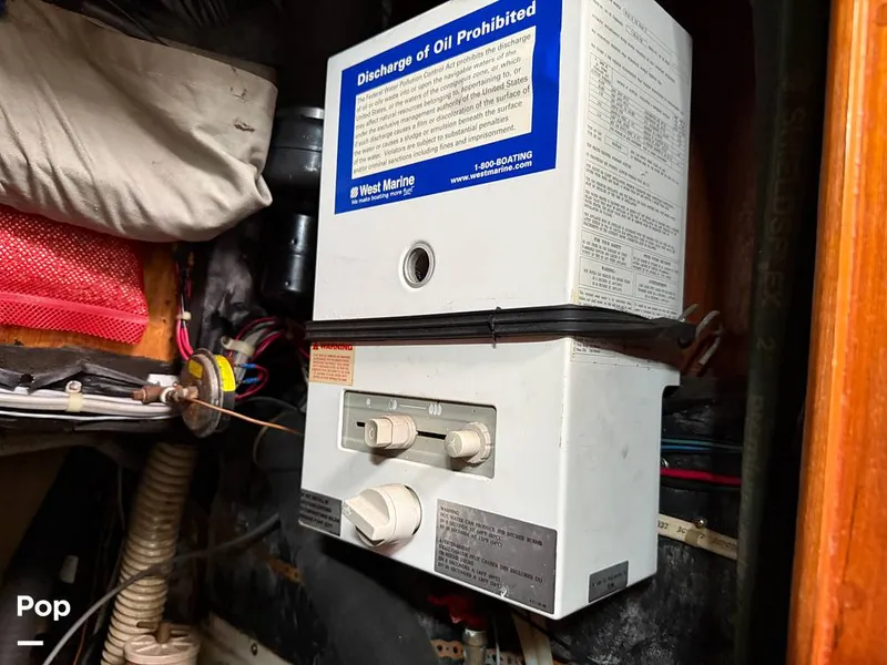 Slide: The Image of C&C Landfall 39 1986 - 15538071