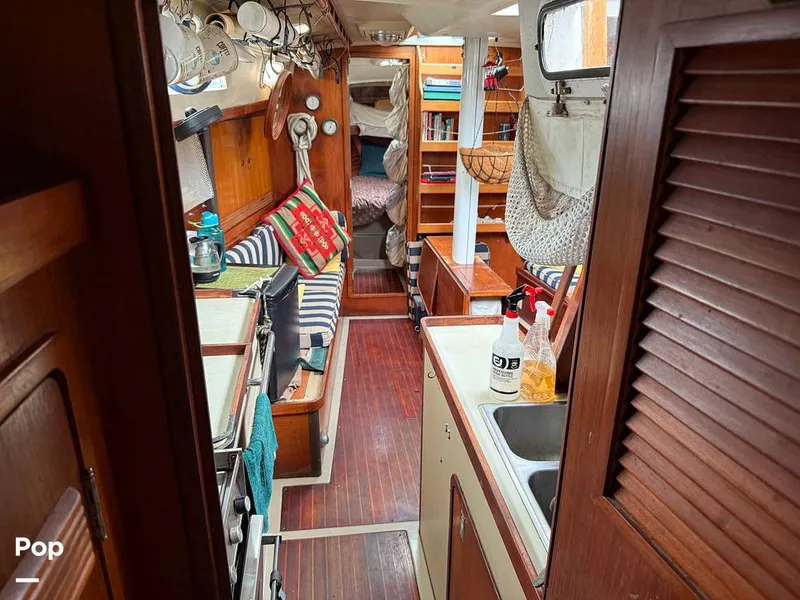 Slide: The Image of C&C Landfall 39 1986 - 16112122