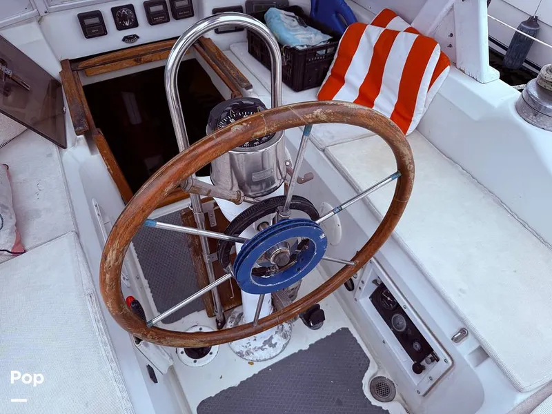 Slide: The Image of C&C Landfall 39 1986 - 15538013