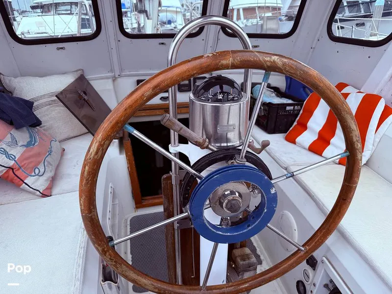 Slide: The Image of C&C Landfall 39 1986 - 15538018