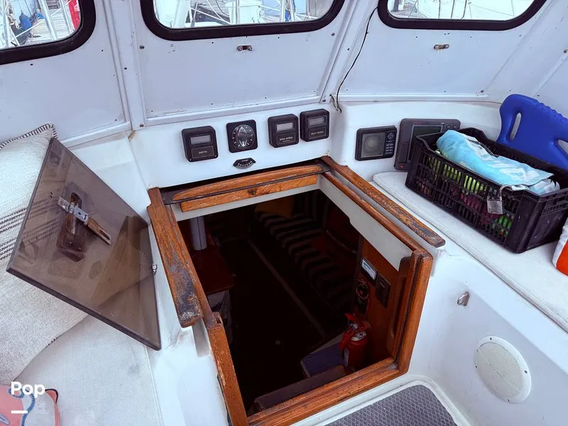 Slide: The Image of C&C Landfall 39 1986 - 15538020