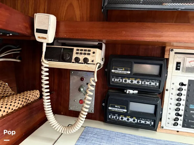 Slide: The Image of C&C Landfall 39 1986 - 15538045