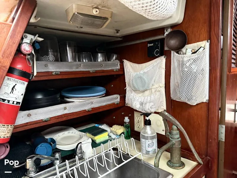 Slide: The Image of C&C Landfall 39 1986 - 15538059