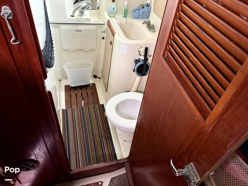 Slide: The Image of C&C Landfall 39 1986 - 15538066