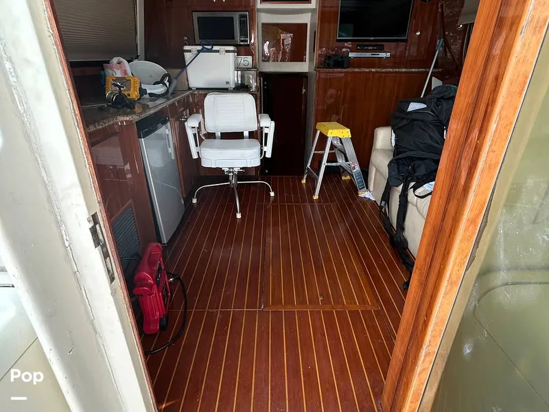 Slide: The Image of Hatteras 36 Convertible 1983 - 15497250