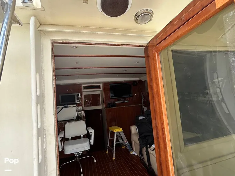 Slide: The Image of Hatteras 36 Convertible 1983 - 15497249