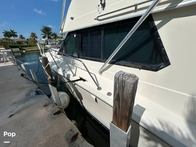 Slide: The Image of Hatteras 36 Convertible 1983 - 15497141