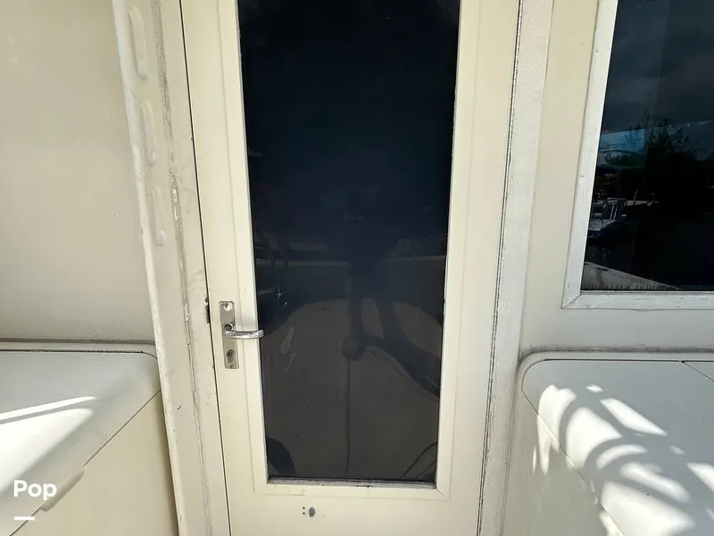 Slide: The Image of Hatteras 36 Convertible 1983 - 15497186