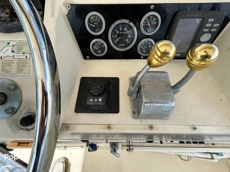 Slide: The Image of Hatteras 36 Convertible 1983 - 15497208