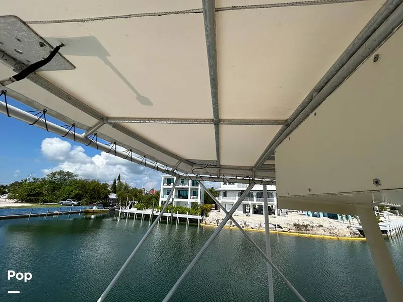 Slide: The Image of Hatteras 36 Convertible 1983 - 15497220