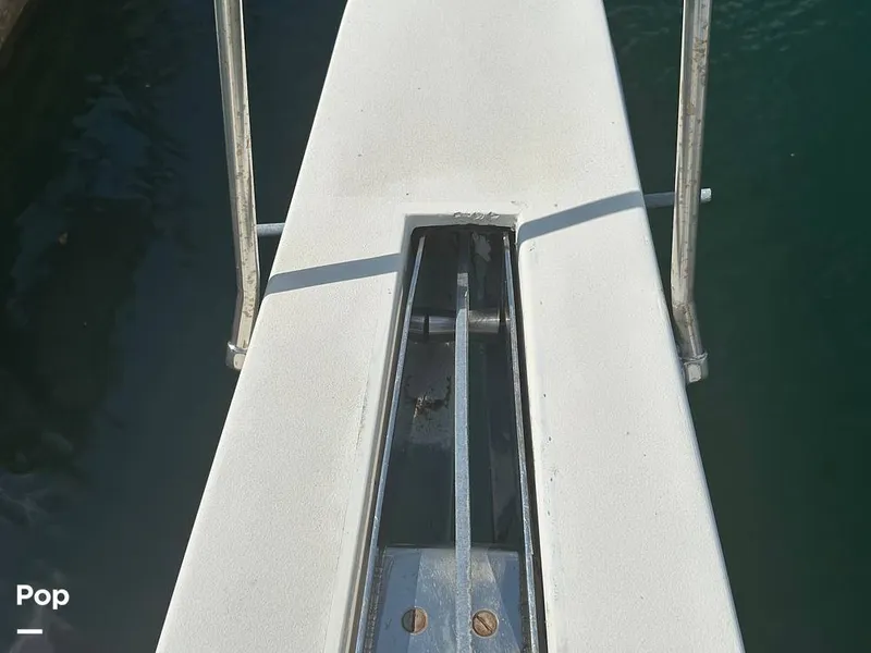 Slide: The Image of Hatteras 36 Convertible 1983 - 15497235