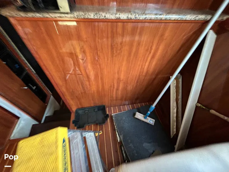 Slide: The Image of Hatteras 36 Convertible 1983 - 15497264