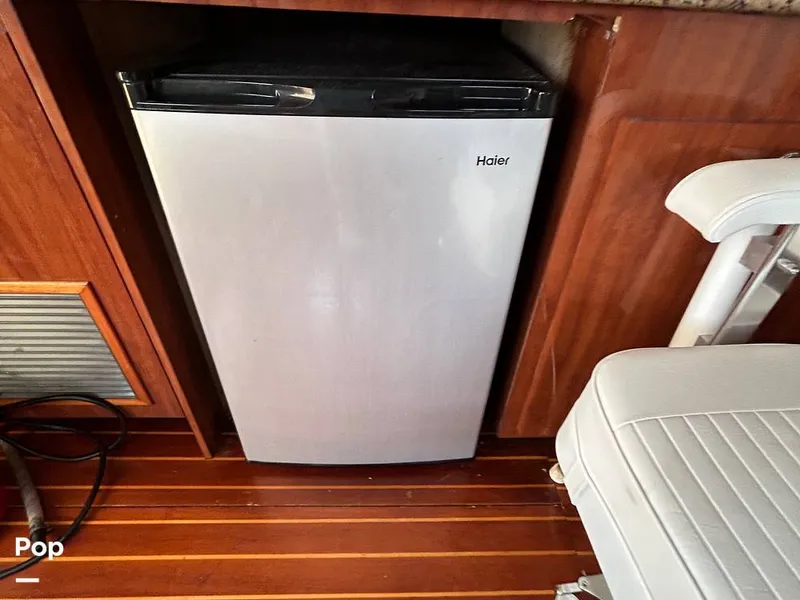 Slide: The Image of Hatteras 36 Convertible 1983 - 15497266