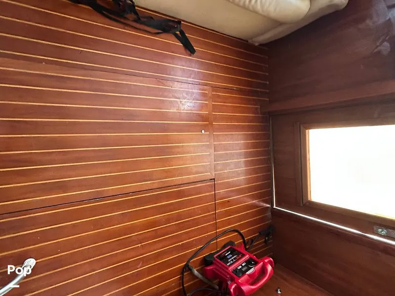 Slide: The Image of Hatteras 36 Convertible 1983 - 15497267