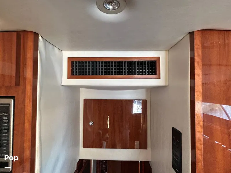 Slide: The Image of Hatteras 36 Convertible 1983 - 15497274