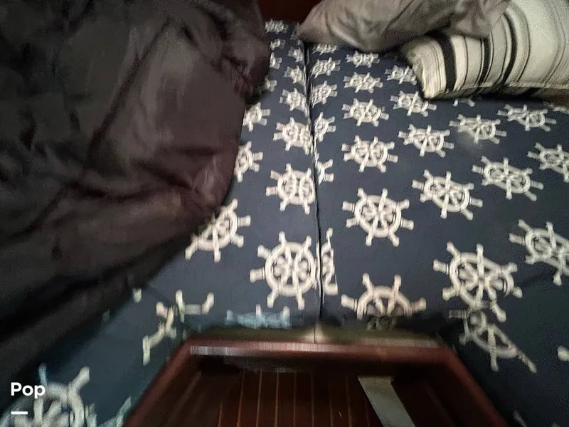 Slide: The Image of Hatteras 36 Convertible 1983 - 15497316