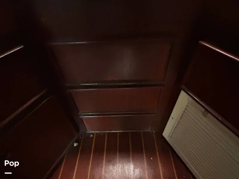 Slide: The Image of Hatteras 36 Convertible 1983 - 15497326